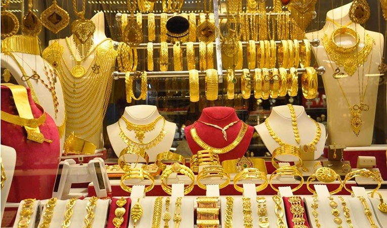 Saray Kuyumcu